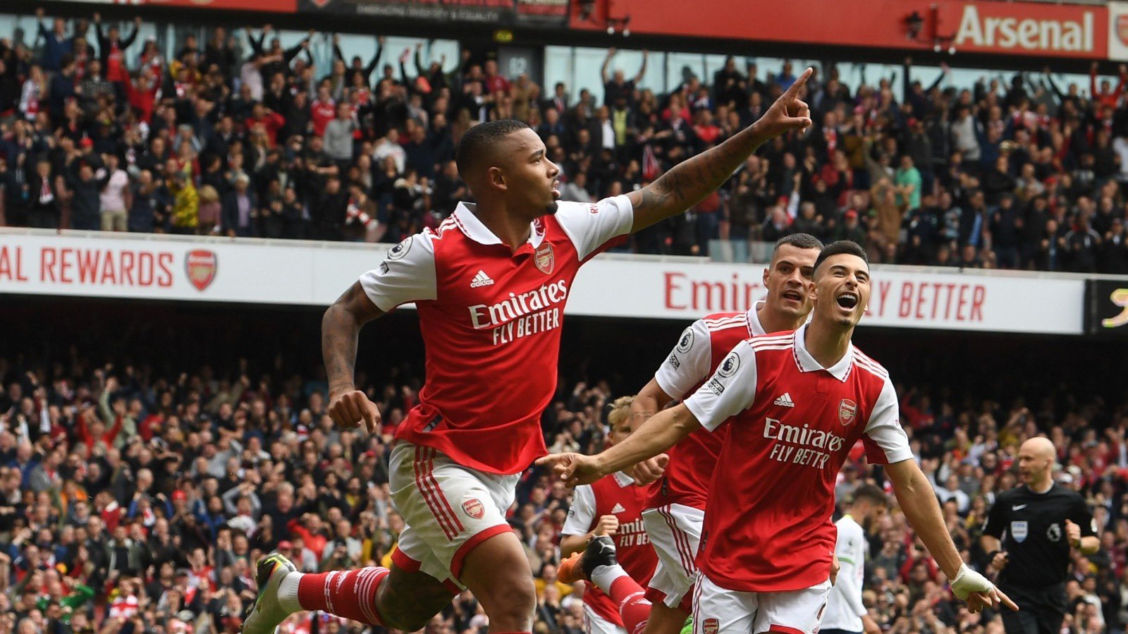 Klasemen Liga Inggris: Arsenal Nyaman di Puncak, Selisih 4 Poin dari Man City