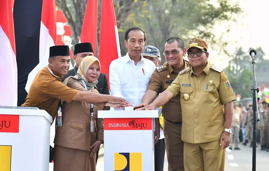 Diresmikan Jokowi, 16 Ruas Jalan di Lampung Sepanjang 102 KM