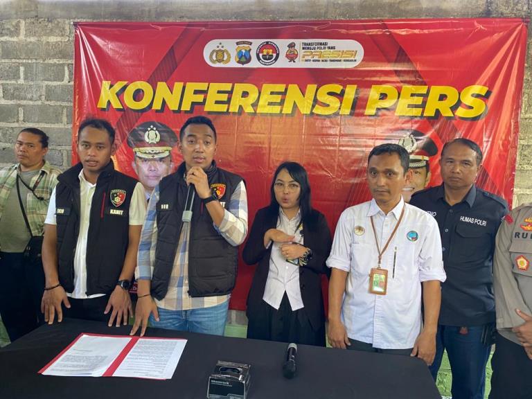  Polres Tulungagung Serahkan Buaya Warga ke Balai Besar KSDA Jatim