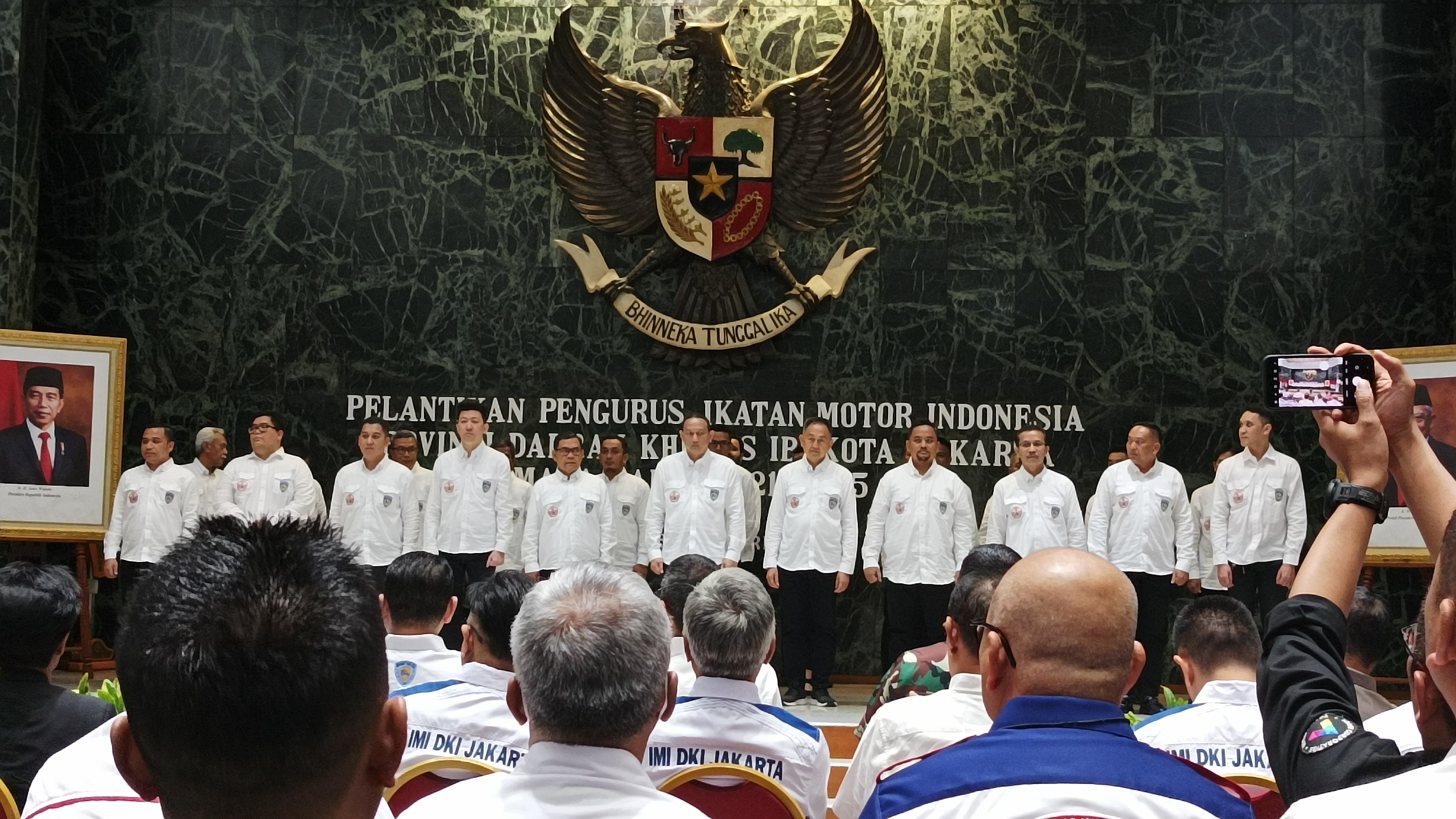 Bambang Soesatyo Lantik Pengurus IMI DKI Jakarta Periode 2021-2025