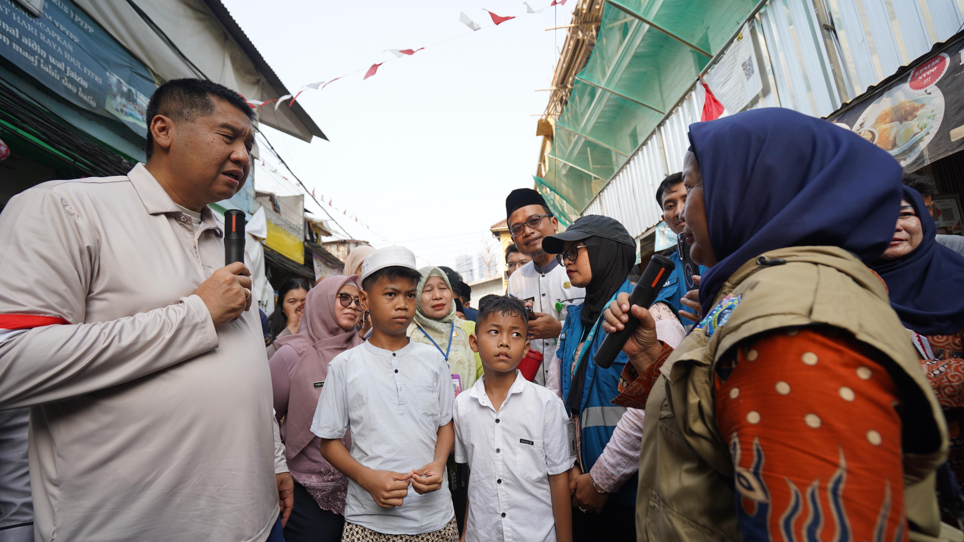 Menteri Ara Temukan Rumah Tak Layak Huni di Petamburan, Ada Warga Berpenghasilan Rp500 Ribu