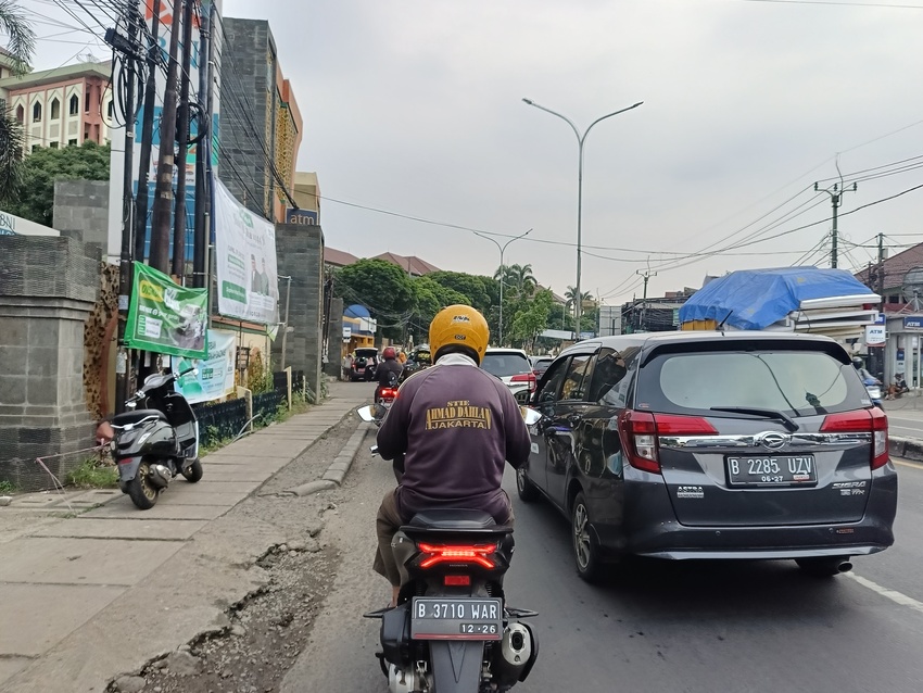 Sudah 7 Hari U-Turn UIN Ditutup, Warga Keluhkan Tetap Macet 