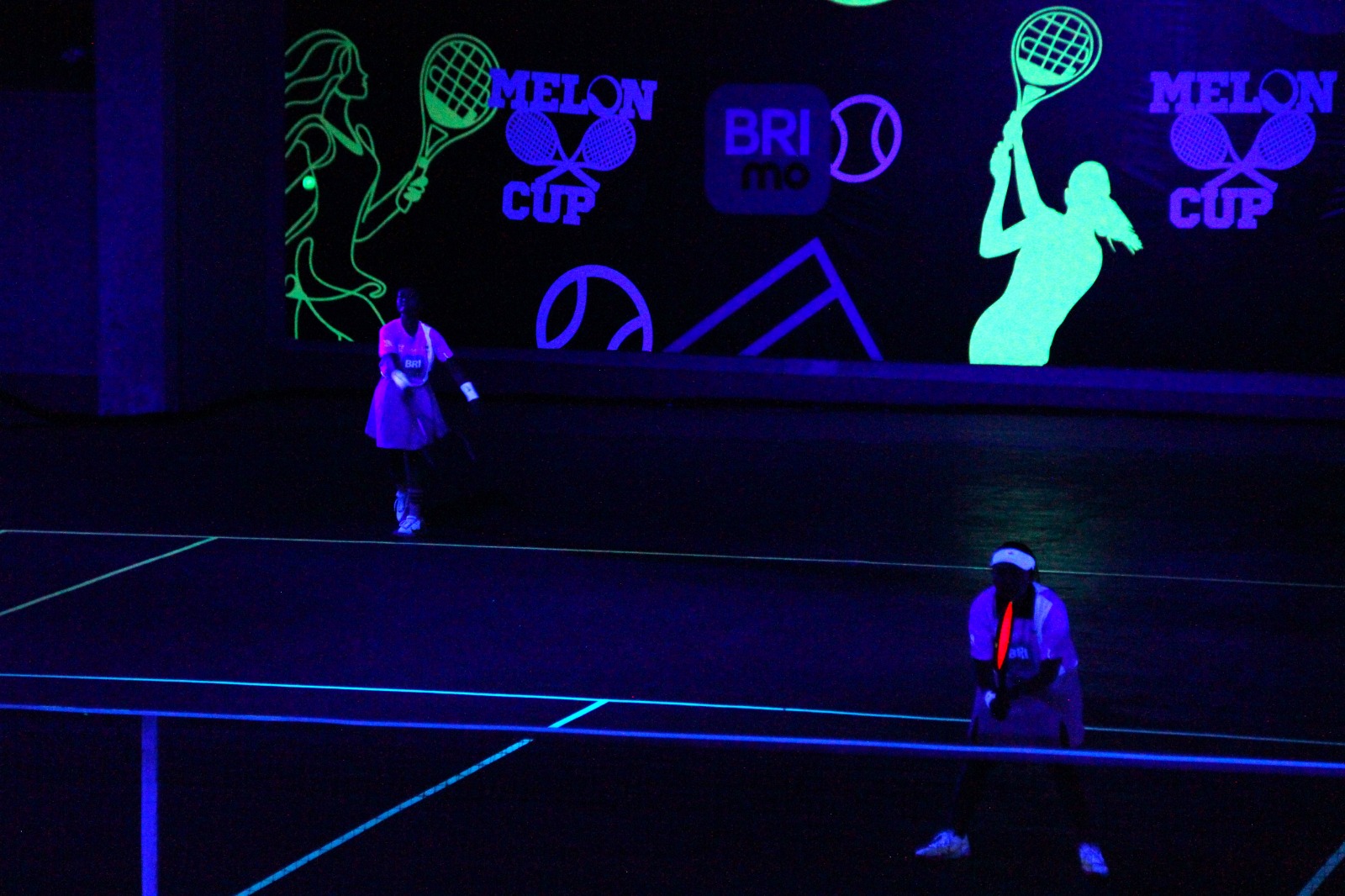 Melon Cup 4.0 Bertema Glow In The Dark, Tenis 'Menyala' Pertama di Indonesia