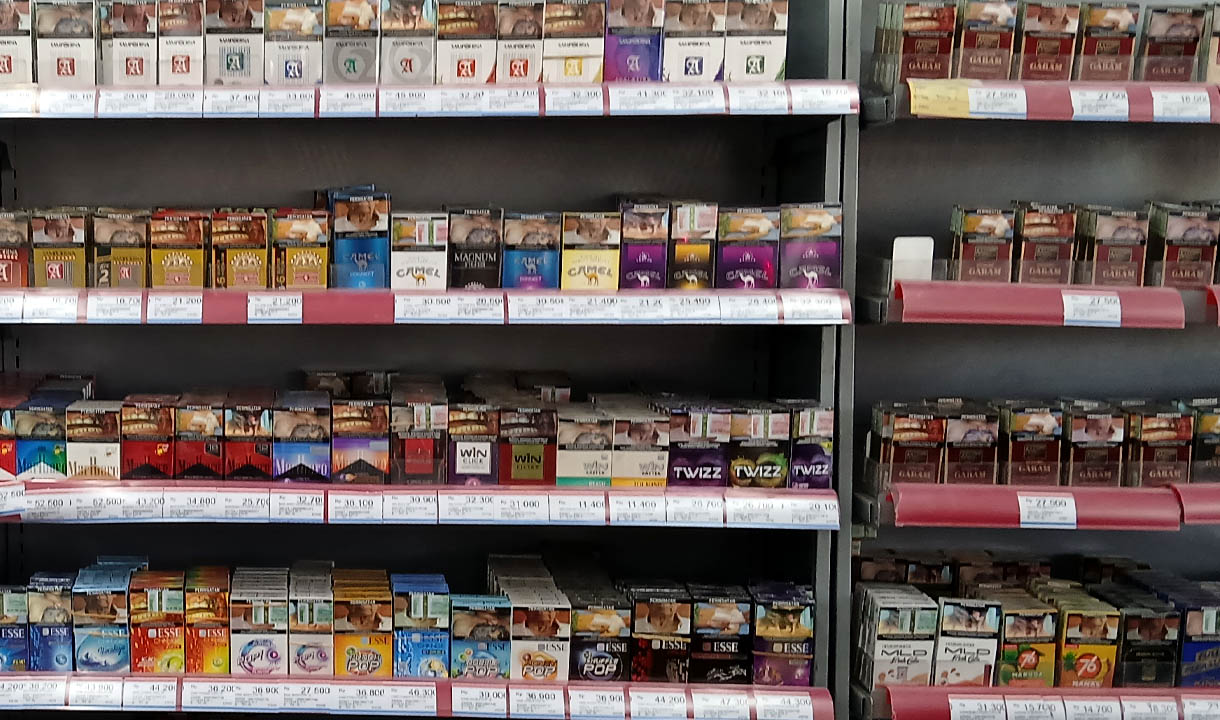 Cukai Rokok untuk MBG, Apa Saja Risikonya?   