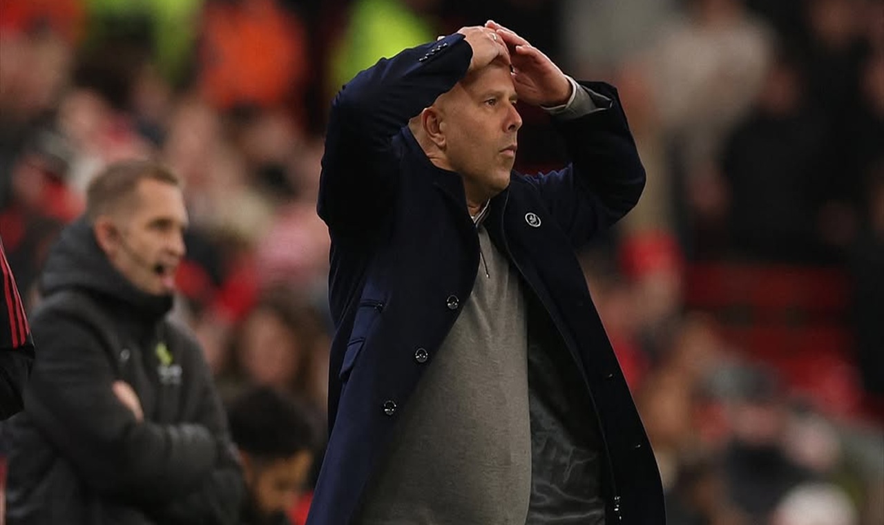 Nasib Arne Slot di Bawah Tekanan, Liverpool Hadapi Krisis Usai Empat Kekalahan Beruntun!