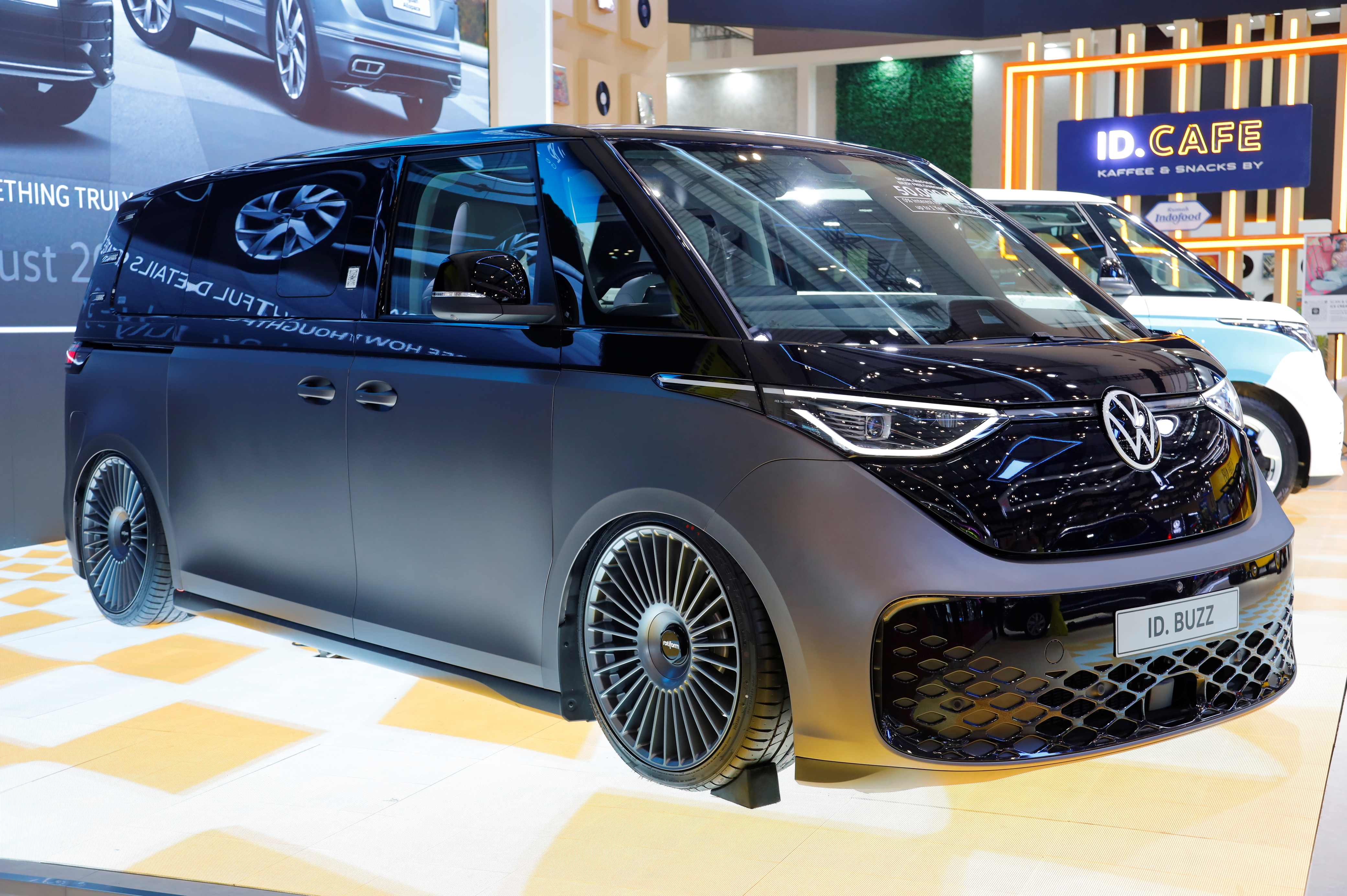 Volkswagen ID. BUZZ Business Edition Meluncur di GIIAS 2025, Definisi Baru Mobil Eksekutif Modern