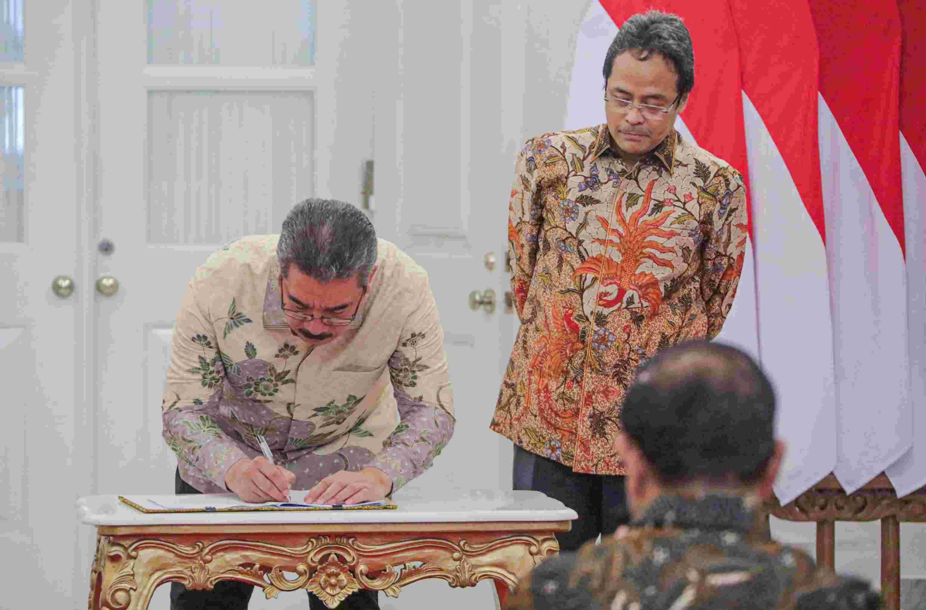 Perkuat Ekonomi Daerah, Bank DKI dan Bank Maluku Malut Teken Kerja Sama