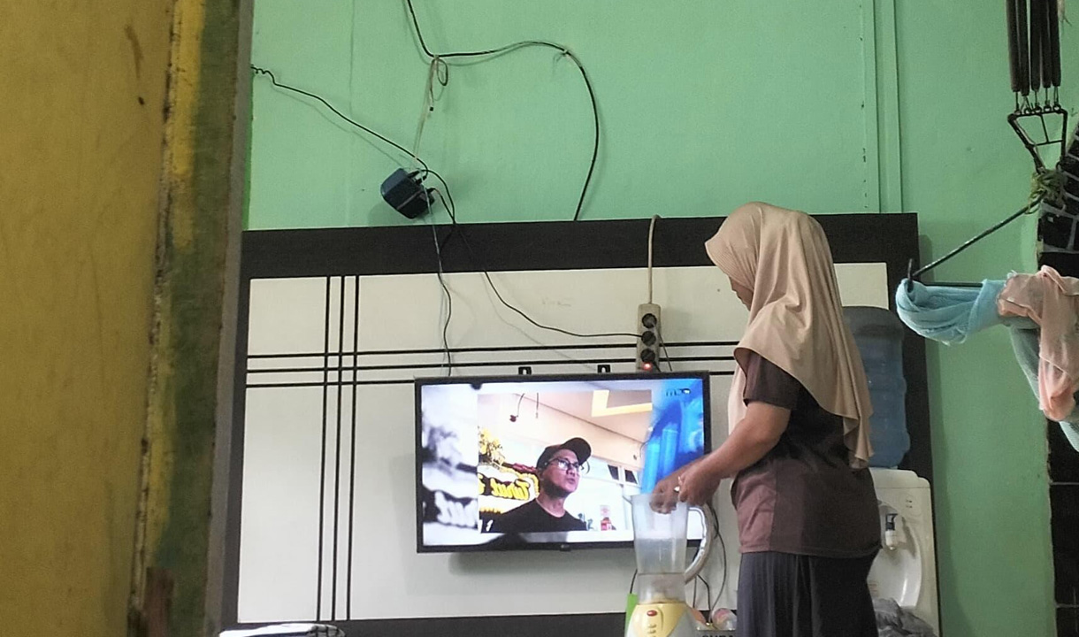 Dulu Terbatas, Kini Terang Sepanjang Hari: Warga Pulau Parit Nikmati Listrik PLN 24 Jam