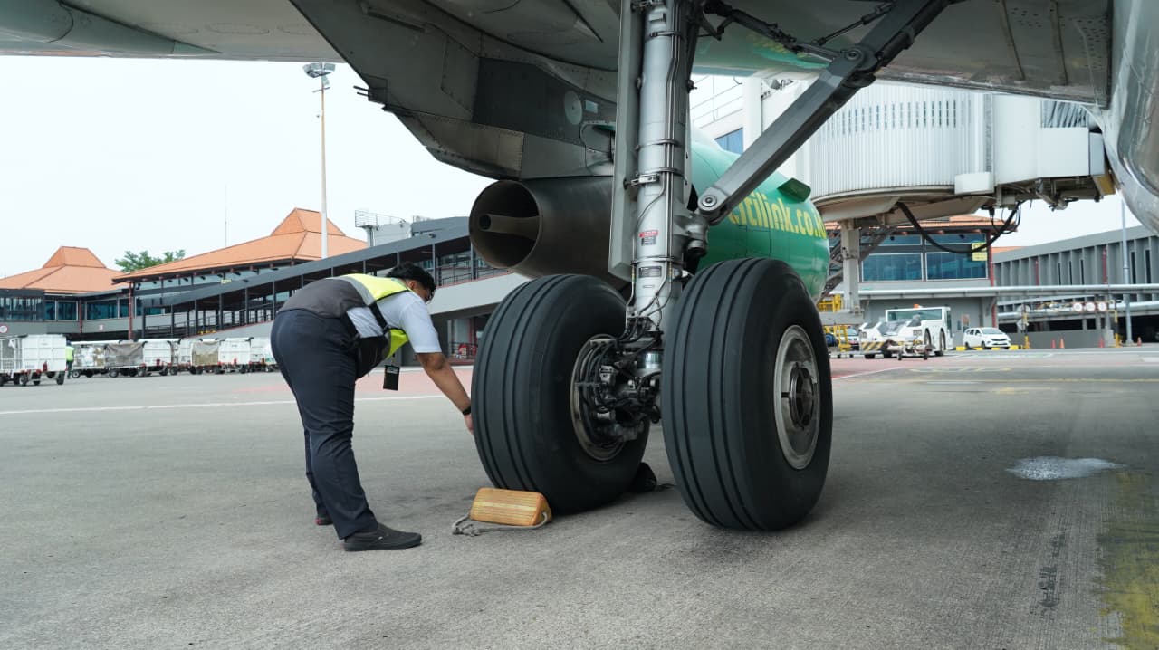 Jelang Nataru, Pemerintah Gencarkan Ramp Check di Moda Pesawat dan Bus  