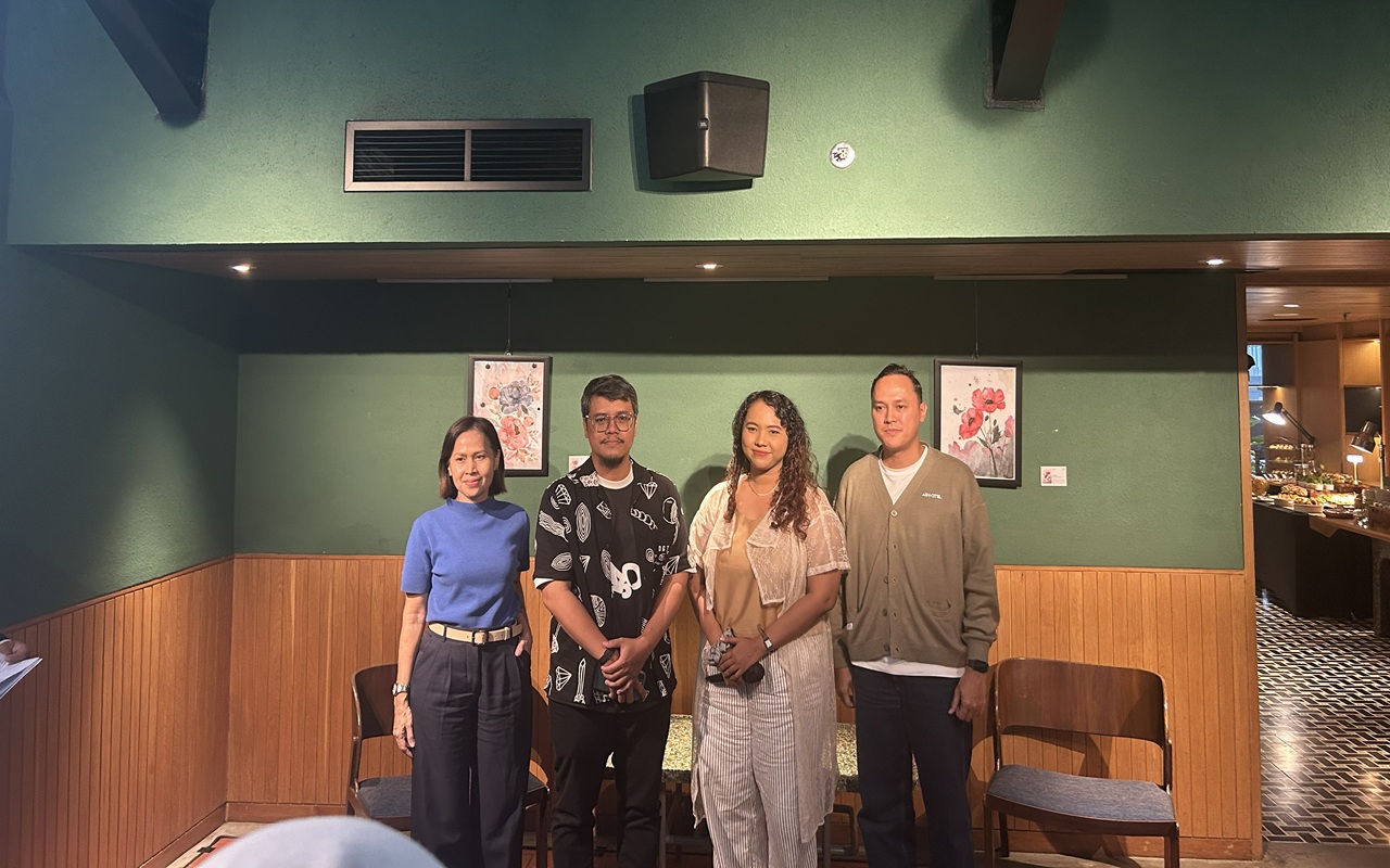 ARTOTEL Casa Kuningan Hadirkan Pameran Seni 'Whispers in Bloom' Karya Puti Mustika