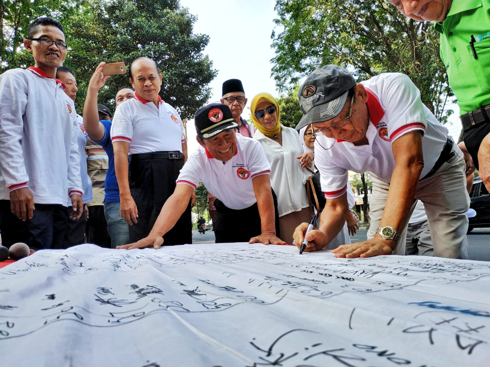 Sejarah dan Konflik Surat ijo Surabaya: Posko Surat Ijo Kena Biaya Retribusi Rp 5,5 Miliar (25)