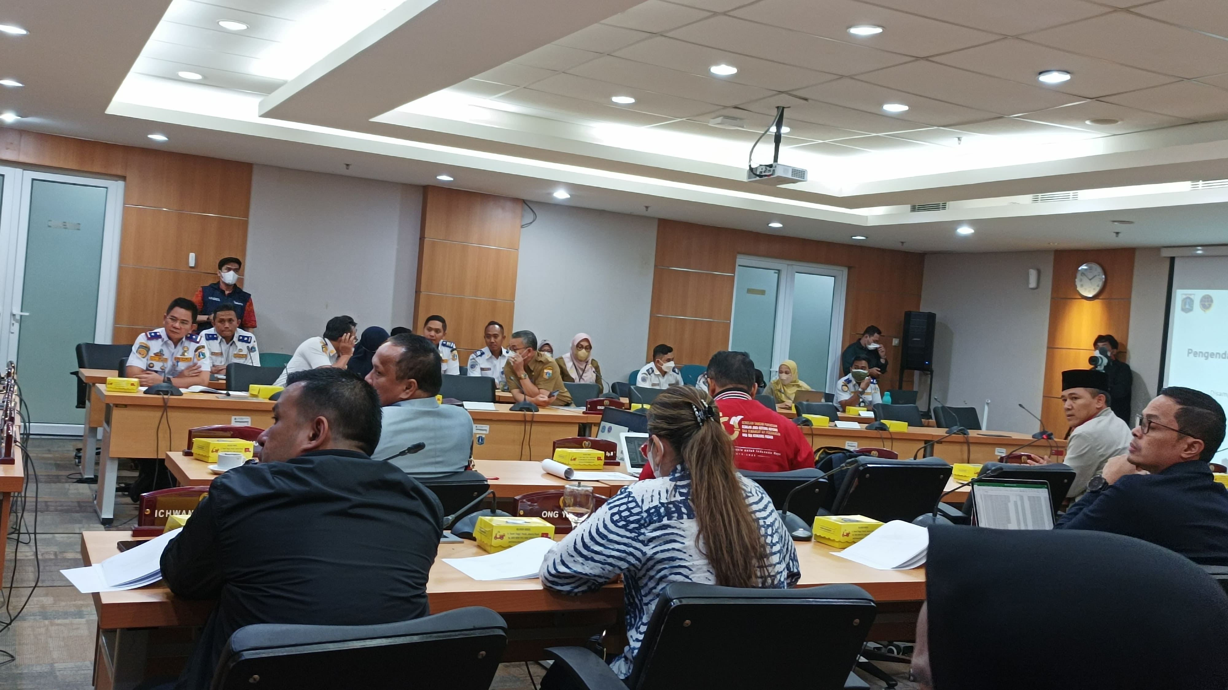 Banyak Pejabat Absen, Rapat ERP di DPRD DKI Batal