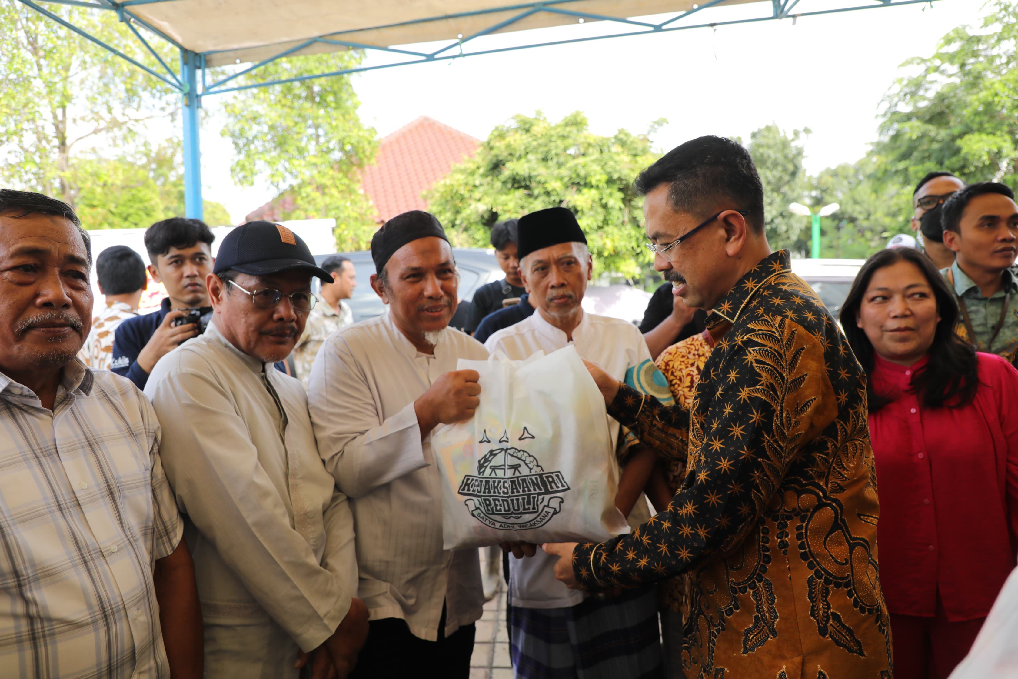 Kejaksaan RI Peduli Bencana Banjir