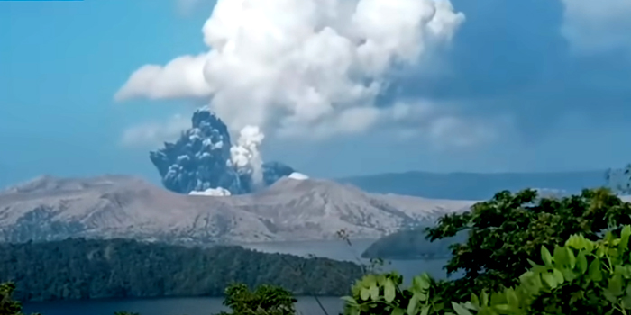 Gunung Taal Filiphina Kembali Meletus, Ribuan Penduduk Diungsikan 