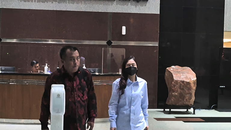 Maria Lestari Bantah Dibantu Hasto untuk Agar Lolos PAW