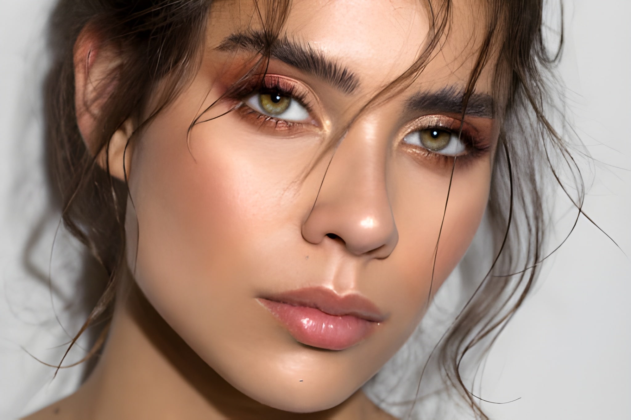 6 Trik Marinated Makeup: Rahasia Riasan Natural dan Tahan Lama