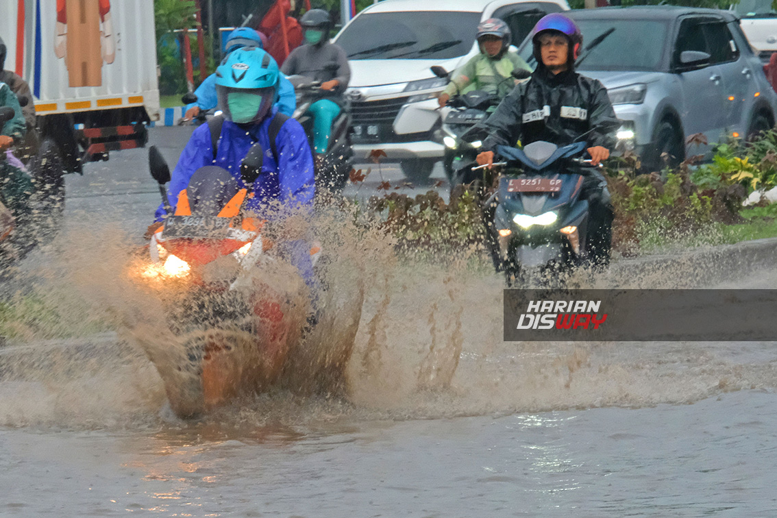 DKI Jakarta Kembali Banjir Setelah Diguyur Hujan Semalaman