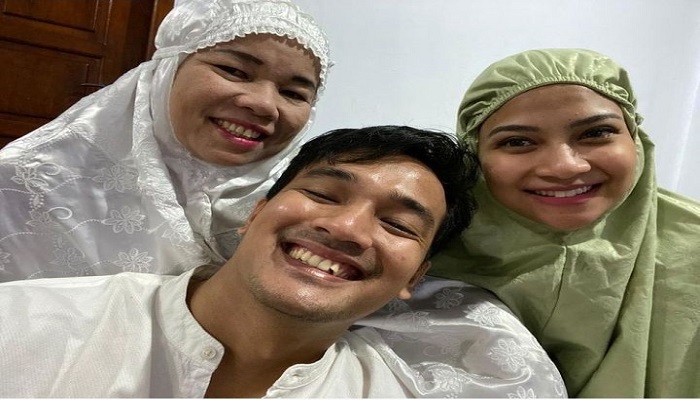 Sambil Menahan Tangis, Dewi Zuhriati Sedih Ramadan Tahun Ini Tanpa Kehadiran Vanessa dan Bibi