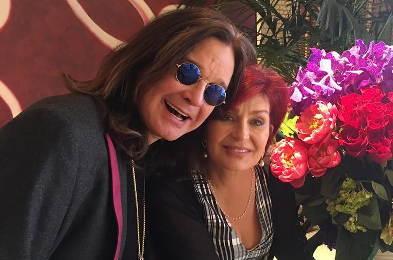 Kisah Cinta Ozzy Osbourne dan Sharon, Penuh Gejolak tapi Tetap Bertahan