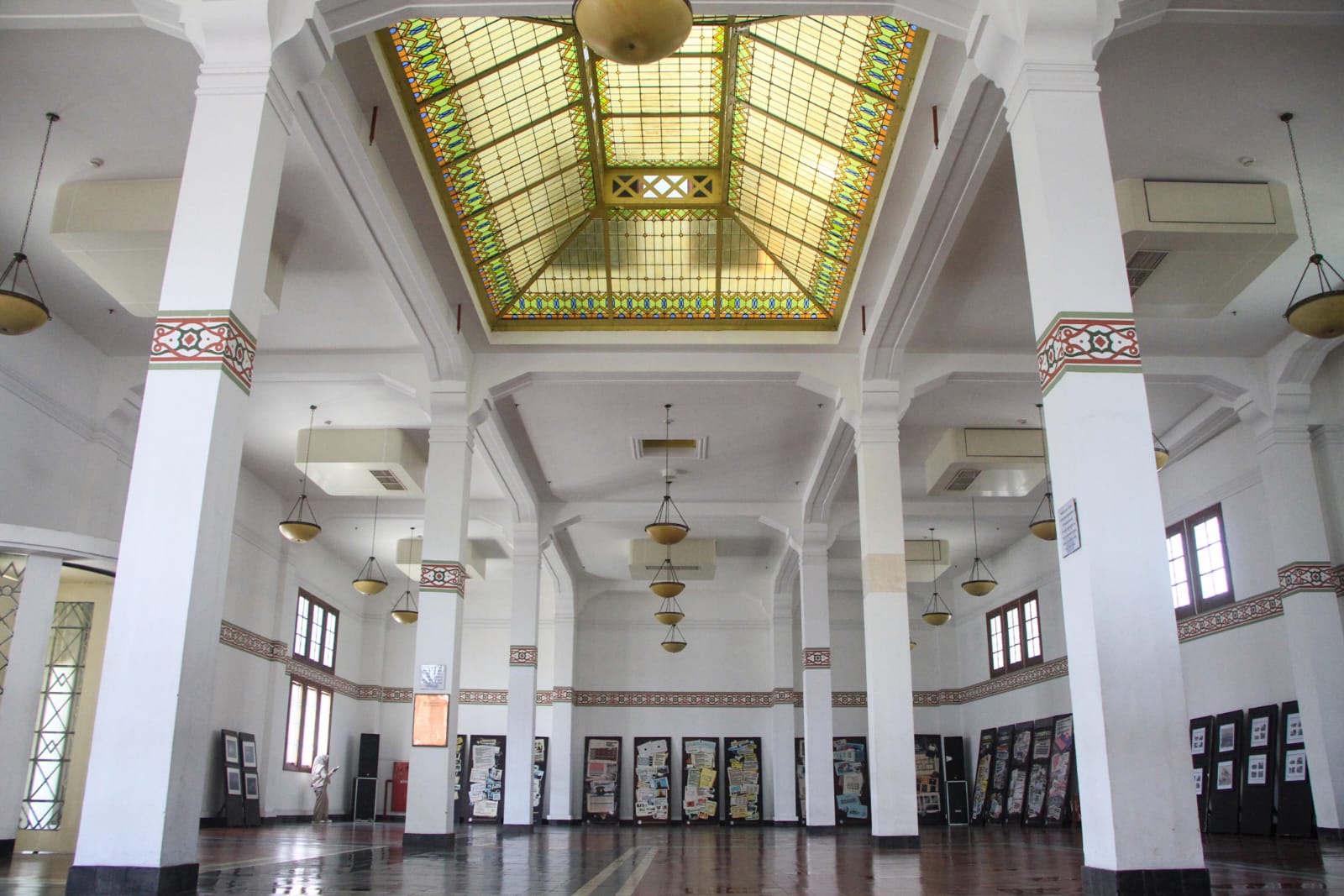 De Javasche Bank Raih Juara 1 Kategori Education and History Tourism dalam Surabaya Tourism Awards 2025