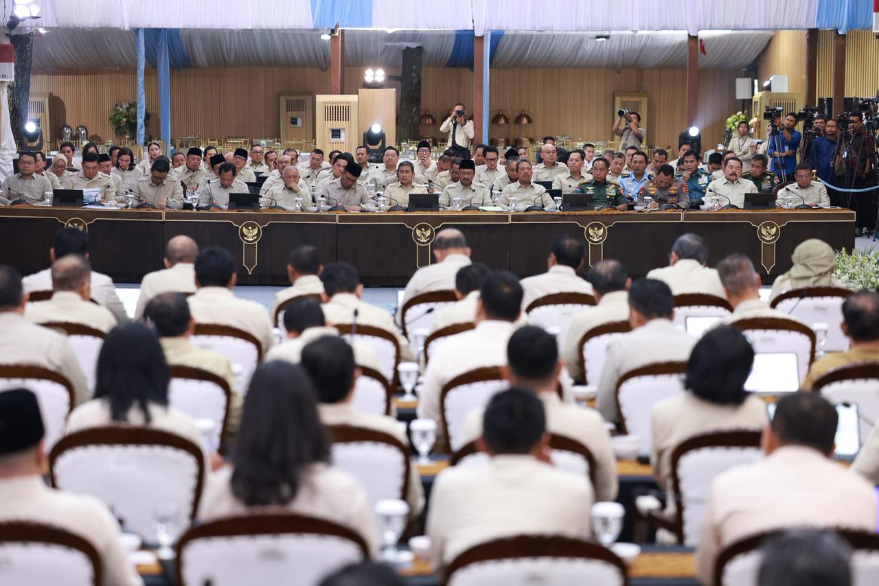 Prabowo Apresiasi Kabinet Merah Putih Berani Ambil Inisiatif dan Keputusan Strategis