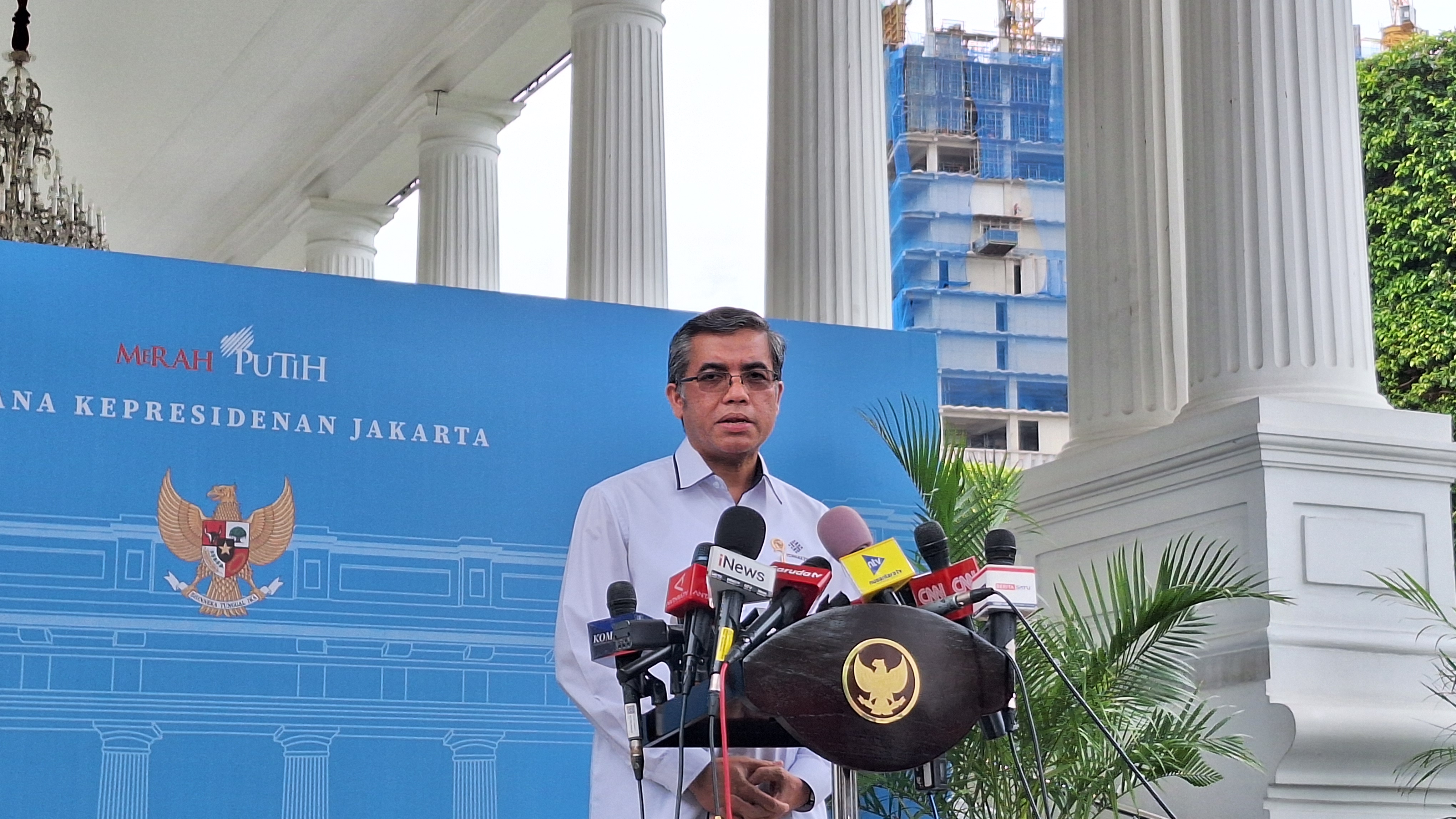 Outsourcing Gak Jelas! Yassierli Beberkan Ruwetnya Masalah yang Dialami Pekerja