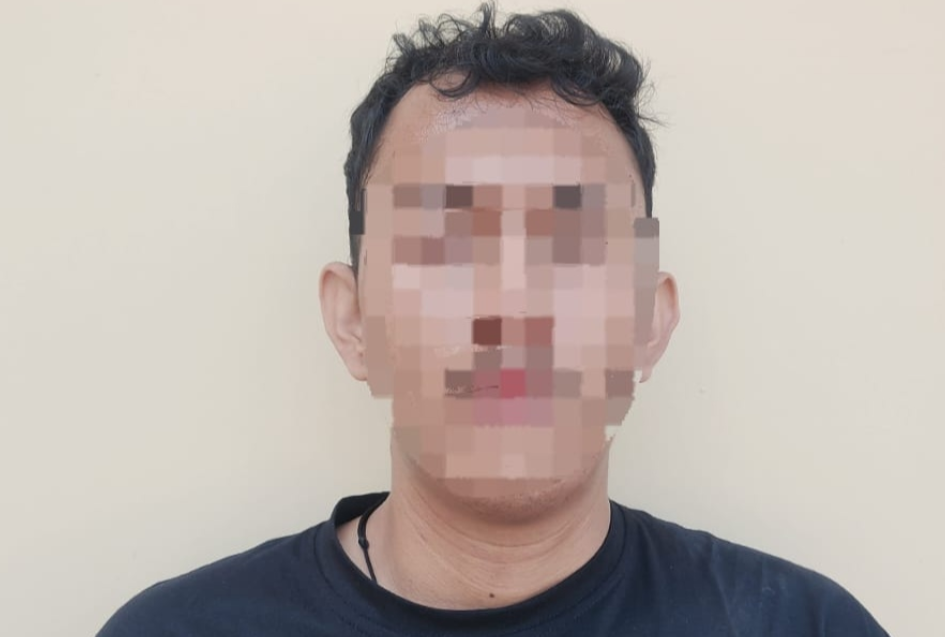 Pisau Dapur yang Dipakai untuk Mutilasi Jenazah Kunaefi Dibuang ke Tong Sampah Jalan Pitara Depok