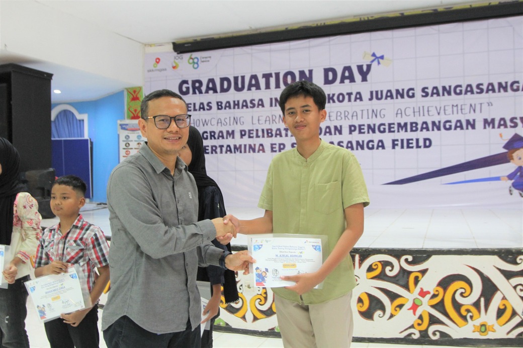 Pertamina EP Sangasanga Field Gelar Graduation Day Kelas Bahasa Inggris Gratis untuk Pelajar