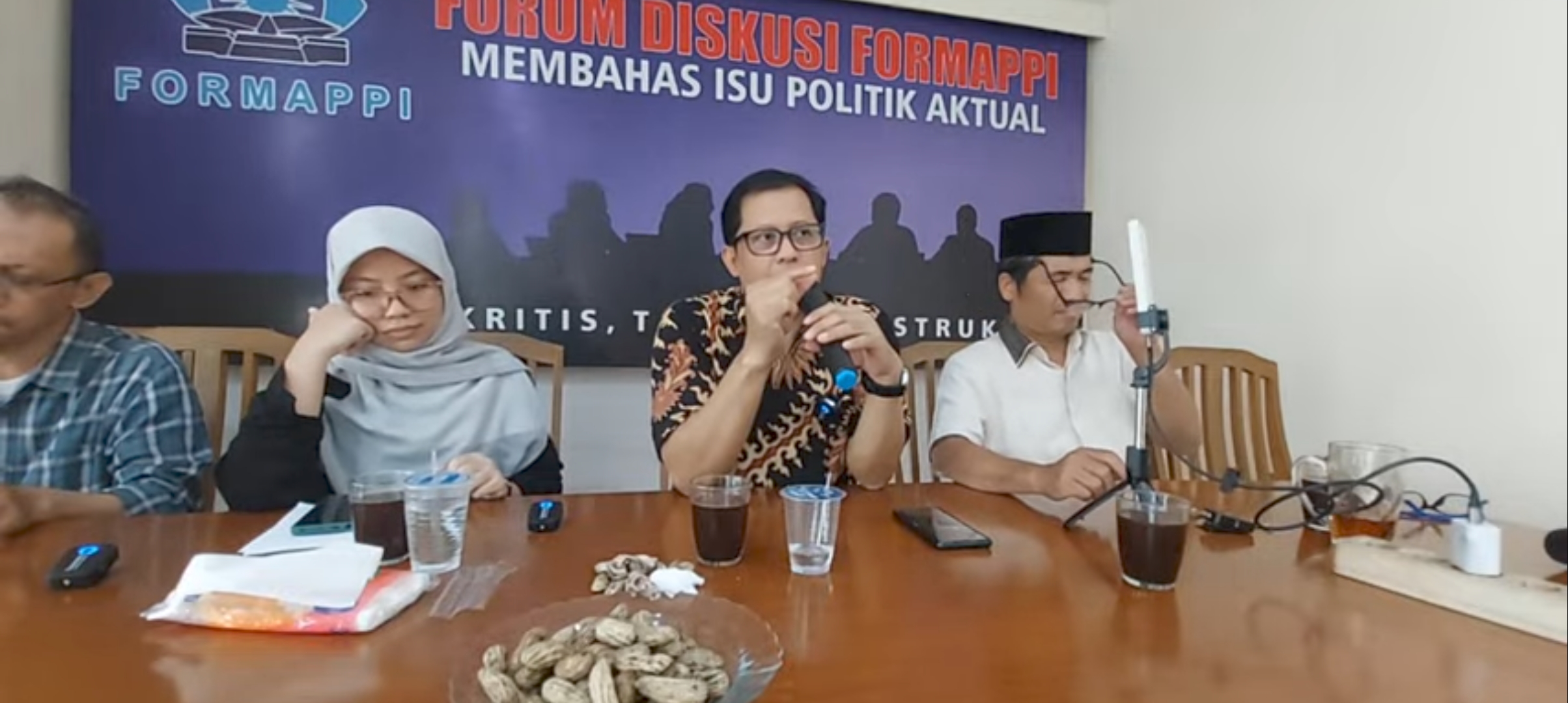 Ubedilah Badrun Jelaskan Penyebab Krisis Kepercayaan: Cacat Bawaan  Pemerintahan