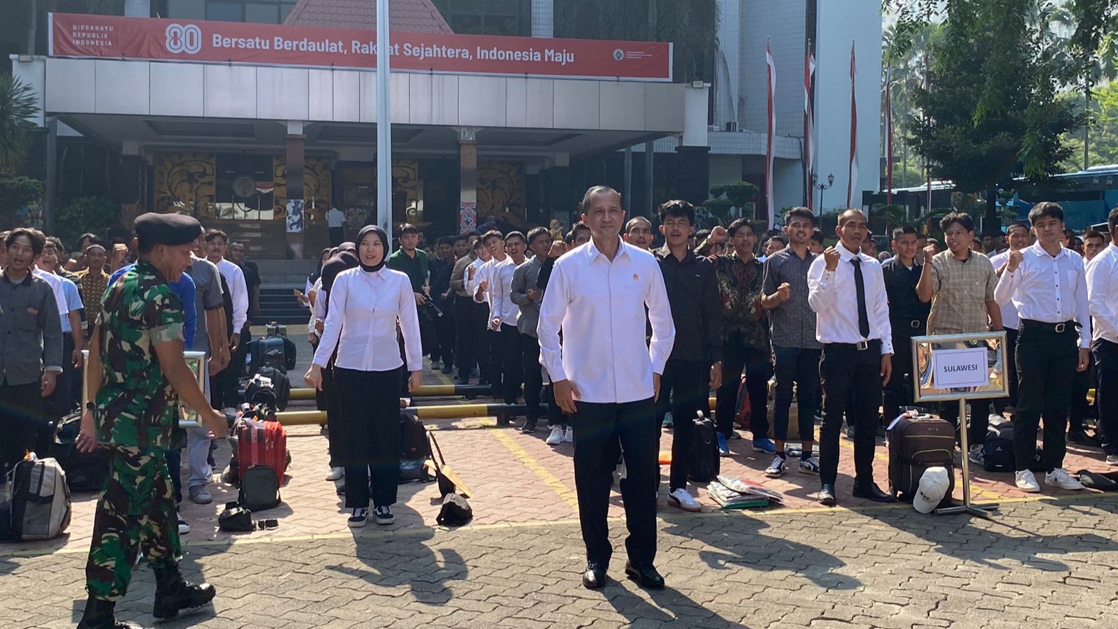 Iftitah Lepas 306 Peserta Seleksi Komcad Tahun 2025: Transmigran Adalah Penjaga Kedaulatan Bangsa