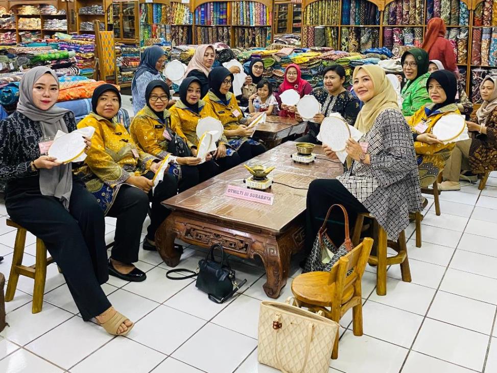 Juara Surabaya Tourism Awards 2026: Mirota Batik Konsisten Bikin Kelas Wisata Edukasi 