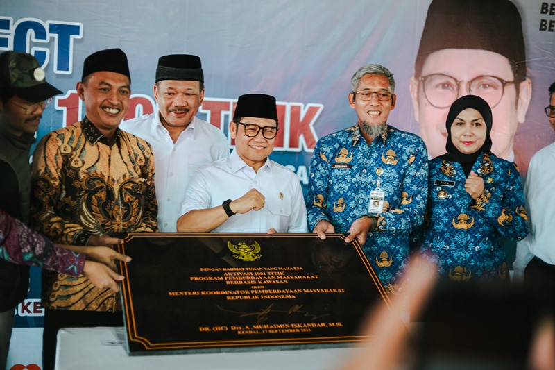 Bareng Cak Imin, Paragon Luncurkan Studio Digital Desa di Kendal