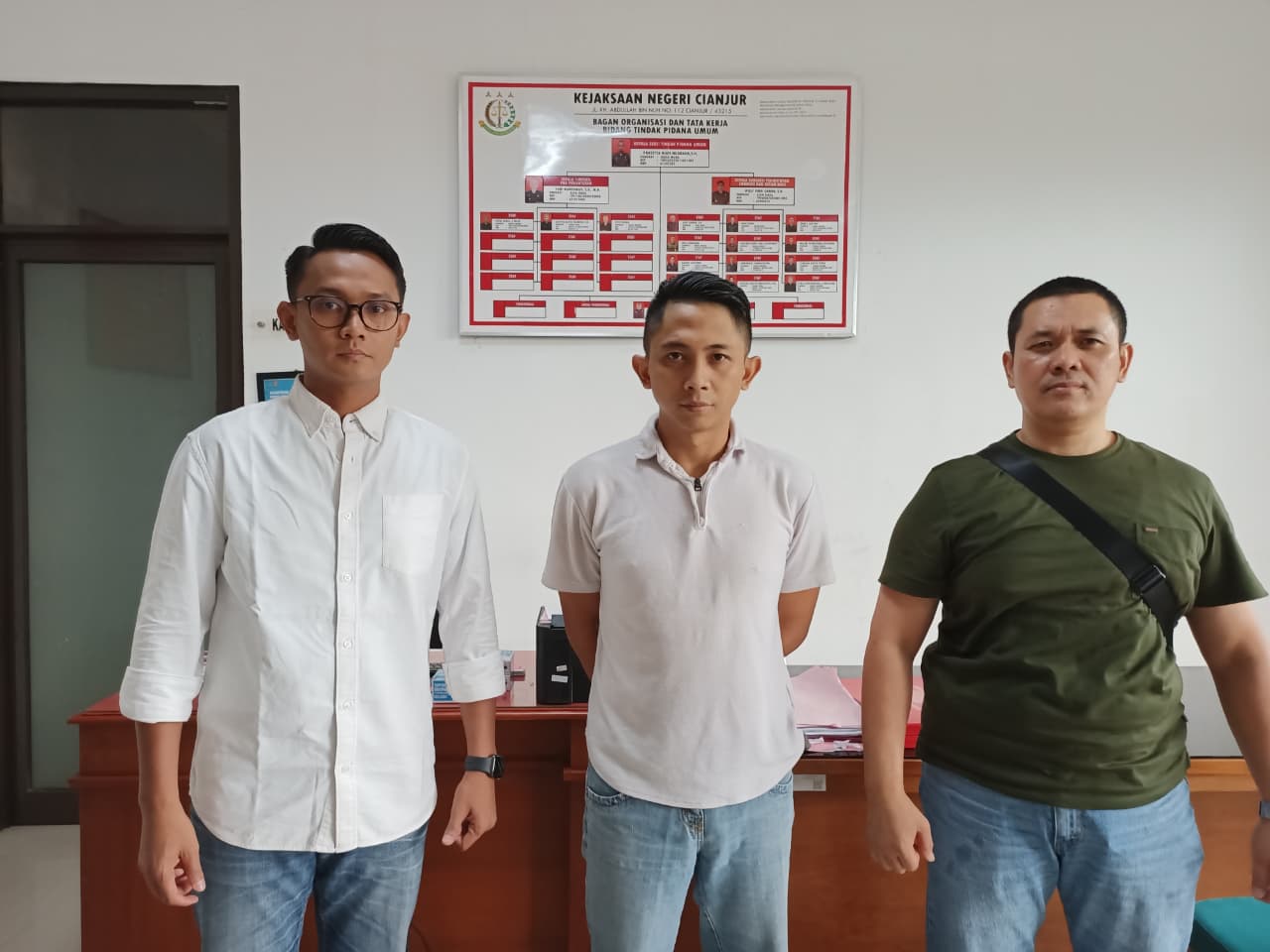 Tim Satgas SIRI Tangkap DPO Tindak Pidana Pemilu Muhammad Isnaeni di Cianjur