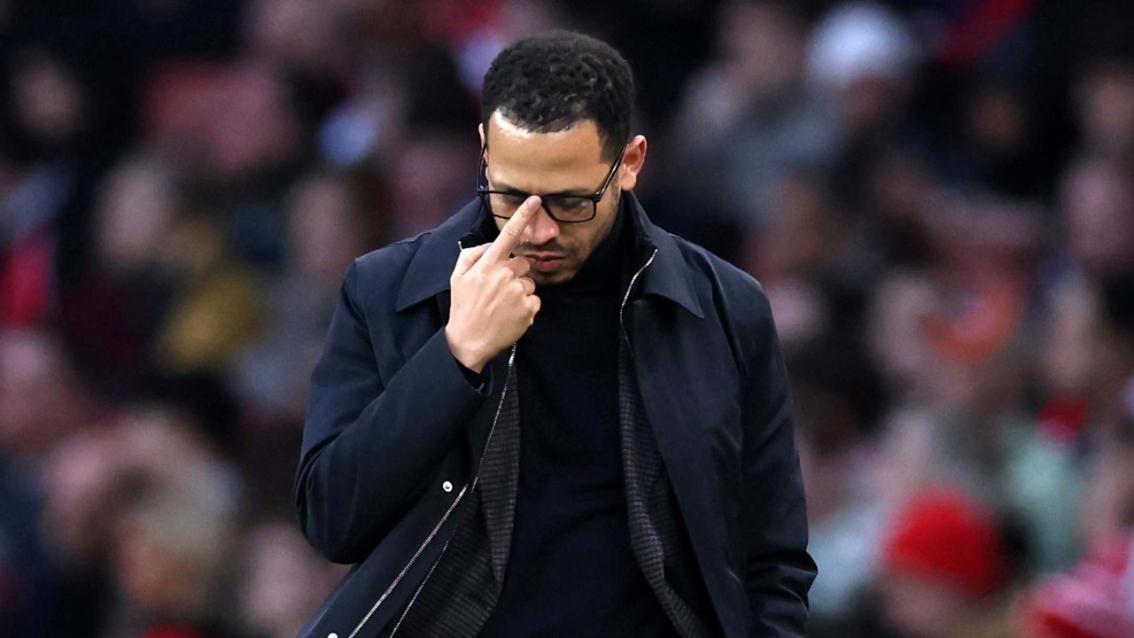 Resmi! Chelsea Pecat Liam Rosenior Usai Rentetan Hasil Buruk