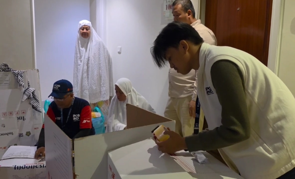 Jemaah Haji Indonesia Ramai Kirim Barang via Kargo dari Madinah