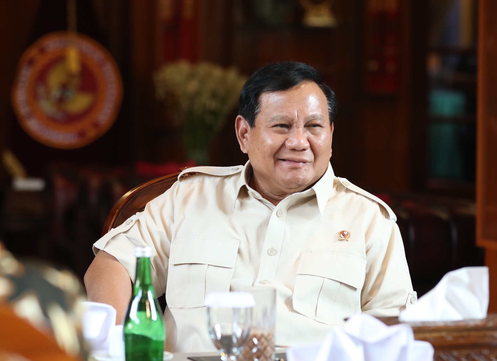 Pembelaan Prabowo Kala Zulhas Bagi-bagi Uang Rp 50 Ribu: Dia Orang yang Suka Bersedekah