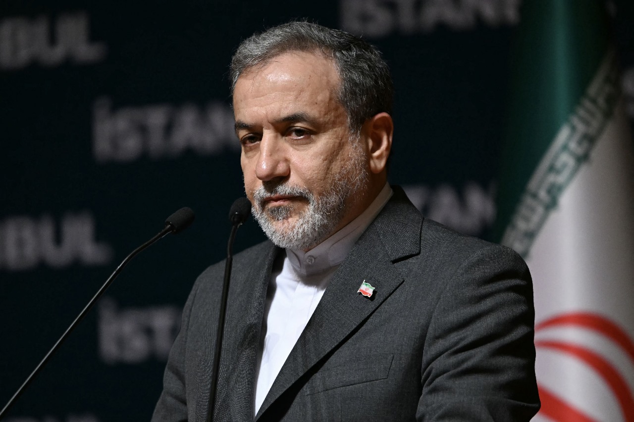 Menlu Iran Bertolak ke Moskow, Cari Dukungan Putin Usai Serangan AS