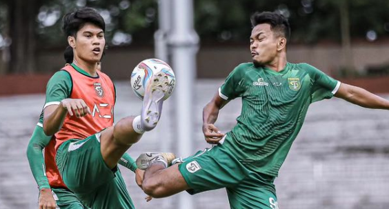 Di Tangan Paul Munster, Persebaya Latihan Dua Kali Sehari