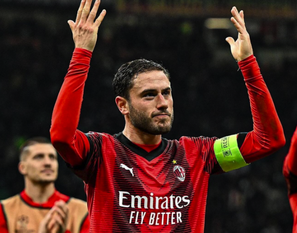 Juventus Bidik Kapten AC Milan Davide Calabria, Kalah Saing dengan Emerson!