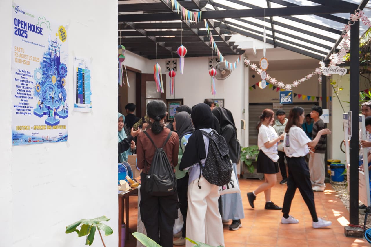 Open House Wisma Jerman Surabaya 2025 Ramai Pengunjung dengan Beragam Kegiatan Seru