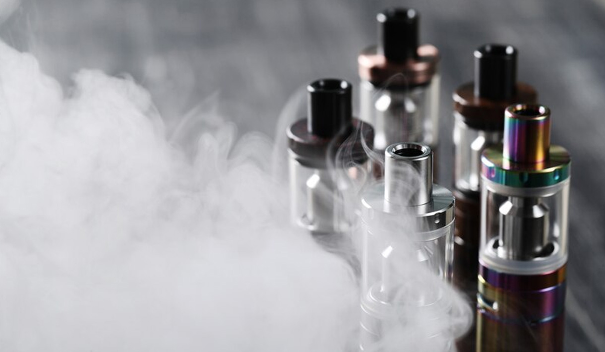 Praktisi Kesehatan: 1 Isapan Vape Setara 6 Isapan Rokok Konvensional, Picu Kelainan Jantung dan Paru