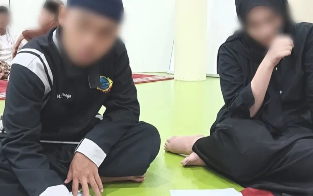 Viral Sepasang Mahasiswa Unand Padang Bercinta Di Kamar Masjid Naudzubillah