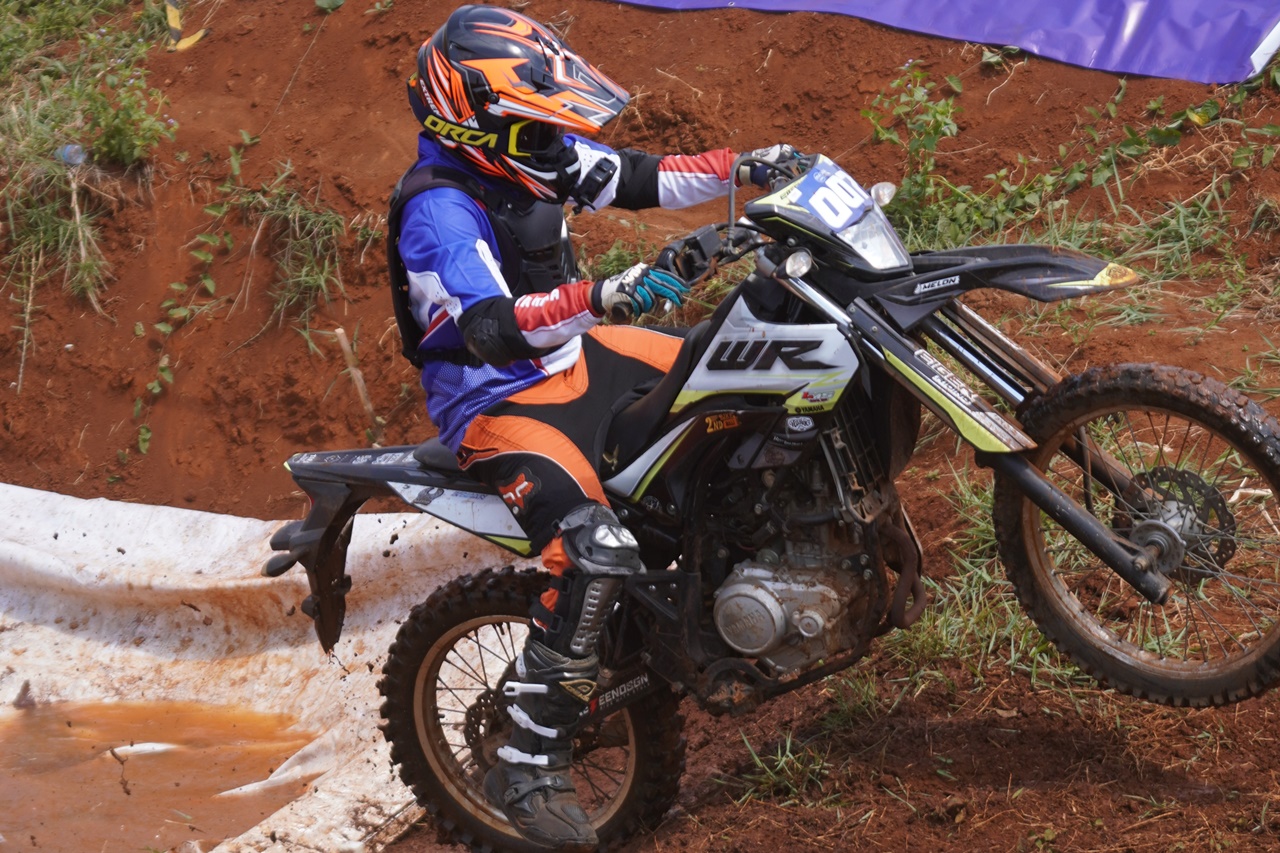 Off-Road Seru Bareng Yamaha! BLU CRU Experience Day Jadi Ajang Unjuk Aksi Ratusan Rider