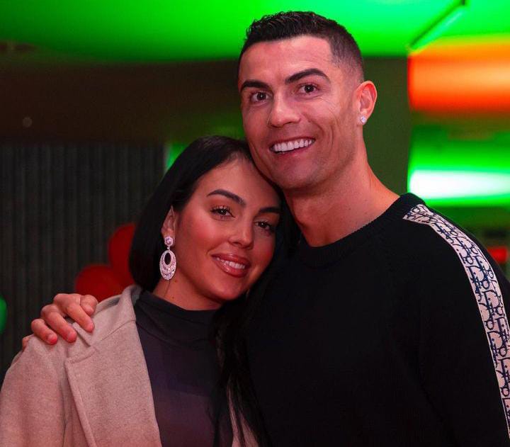 Bertengkar di Depan Umum, Cristiano Ronaldo dan Georgina Rodriguez Bakal Berpisah?