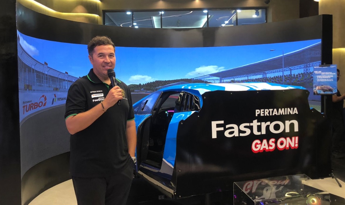 Pertama di ASEAN! Pertamina Lubricants Hadirkan Simulator Lamborghini Super Trofeo di Enduro x Fastron Lounge