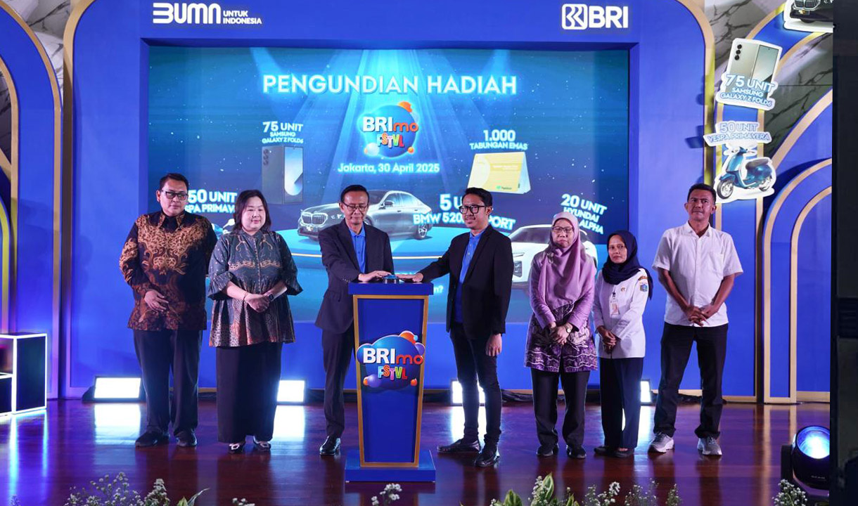 Umumkan Pemenang BRImo FSTVL 2024, Nasabah BRI Bawa Pulang Mobil BMW hingga Ribuan Tabungan Emas