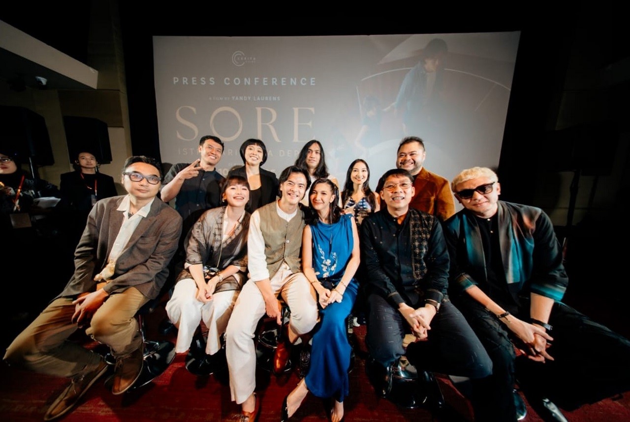 Profil 6 Pemain Film Sore: Istri dari Masa Depan, Dion Wiyoko-Sheila Dara Jadi Pasutri Unik