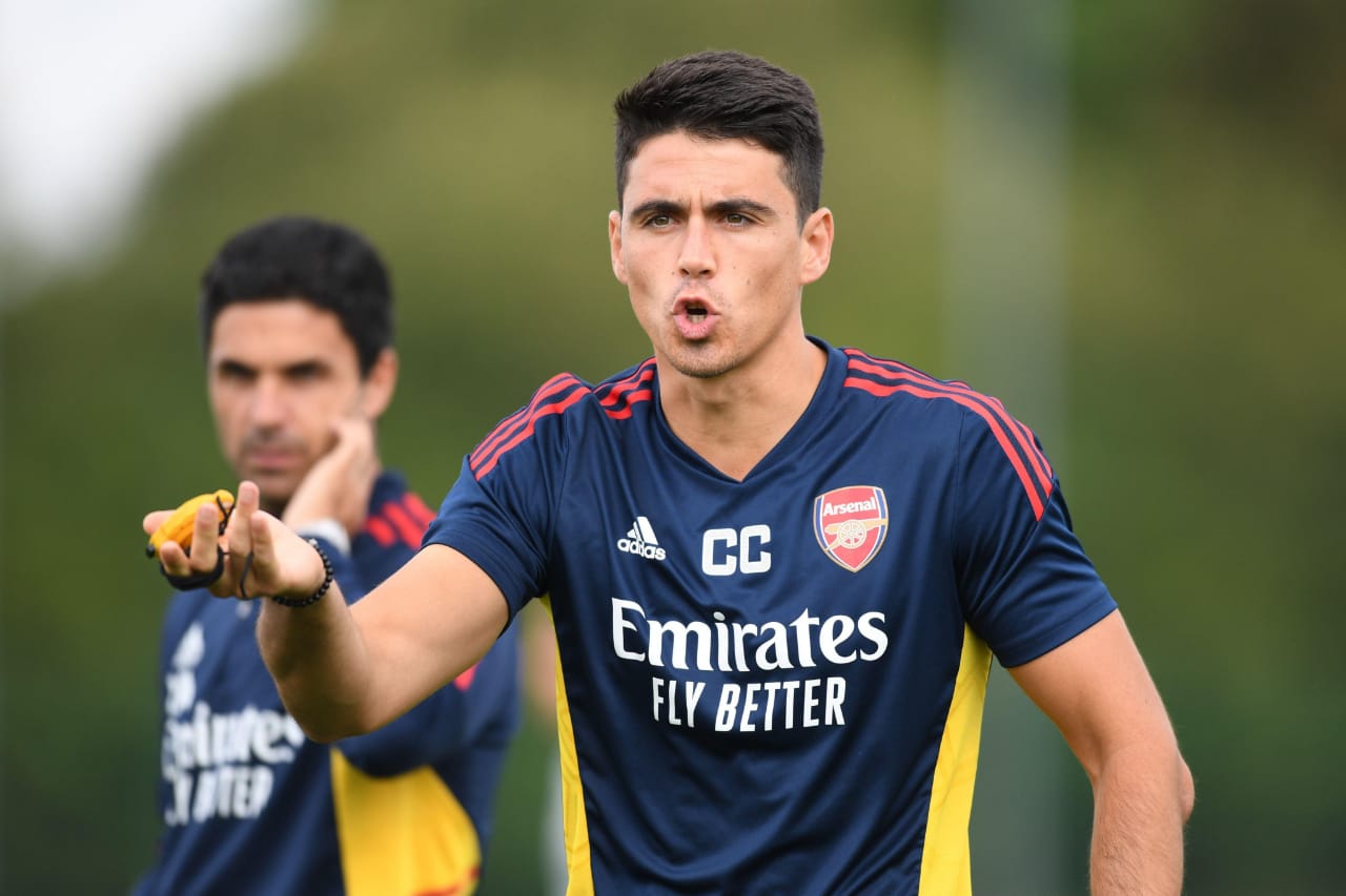 Profil Carlos Cuesta, Asisten Pelatih Arsenal yang Tinggalkan Arsenal Demi AC Parma