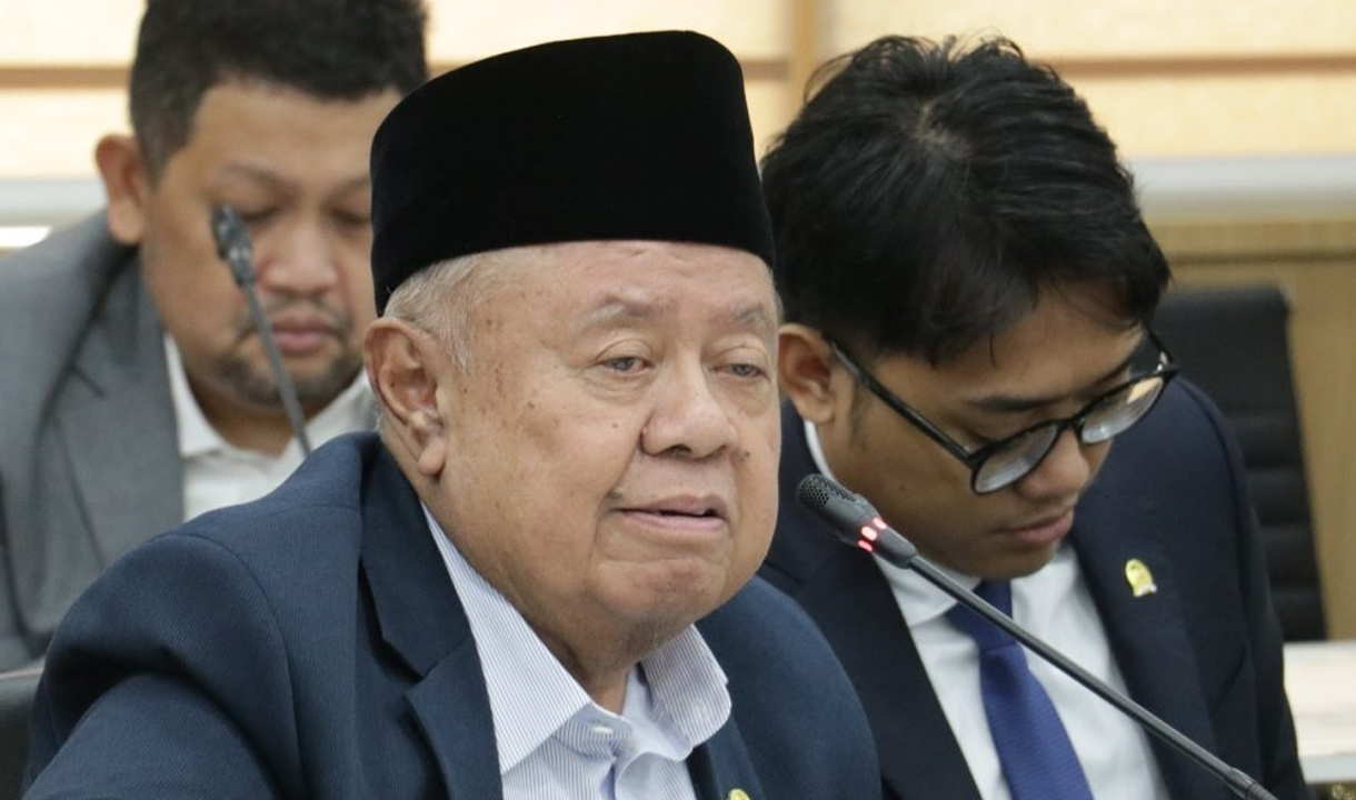Buntut Viral Alumni 'Cukup Saya WNI', Komisi X DPR Minta Data Ulang Alumni dan Pengetatan Seleksi LPDP