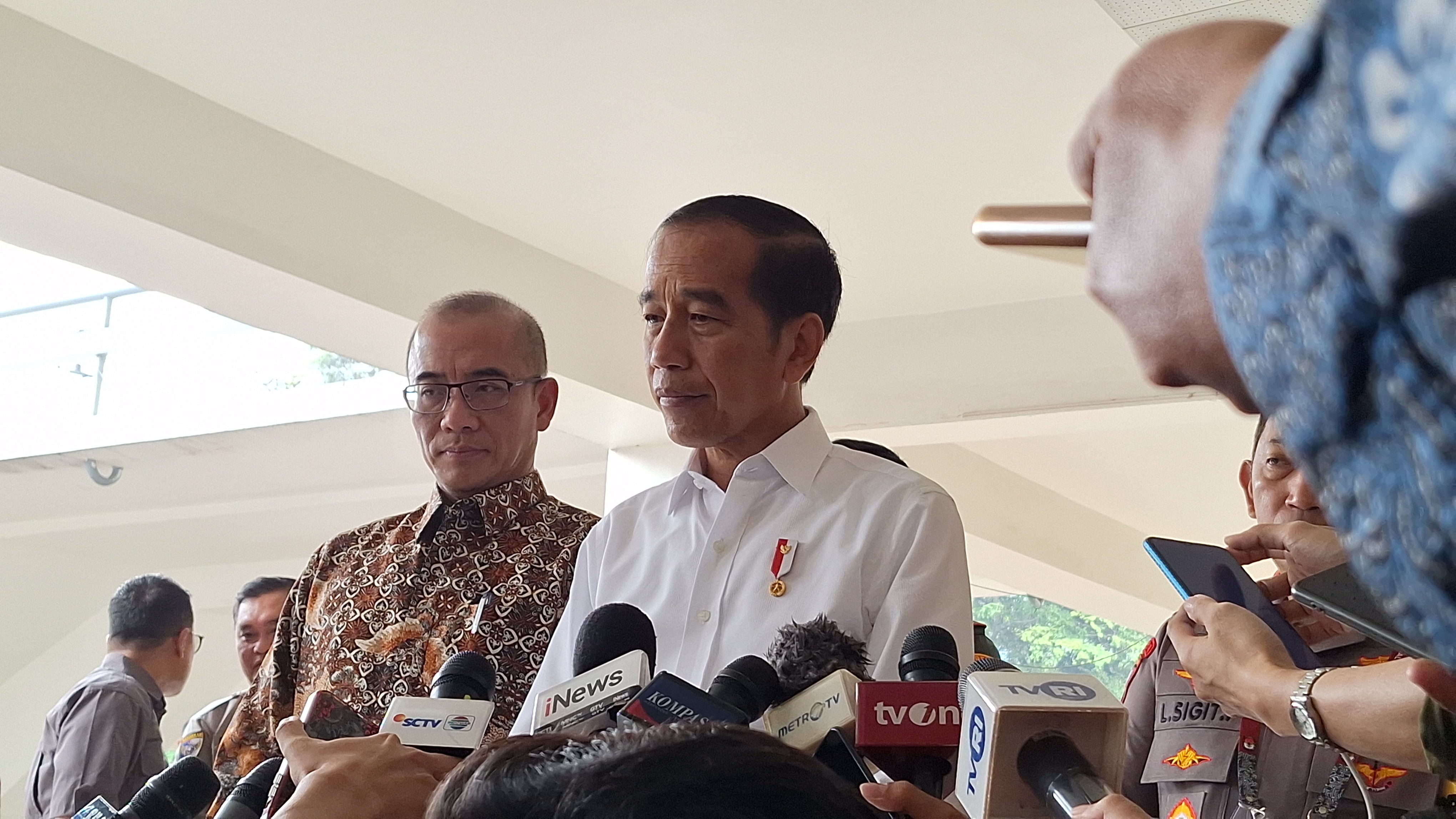 Jokowi Bakal Tak Hadiri HUT ke-51 PDIP, Pilih Terbang ke Luar Negeri